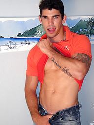 Hot athlet Diego naked
